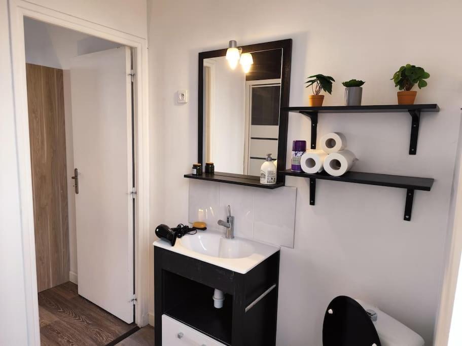 Duplex - Proche Gare & Centre Lägenhet Compiègne Exteriör bild